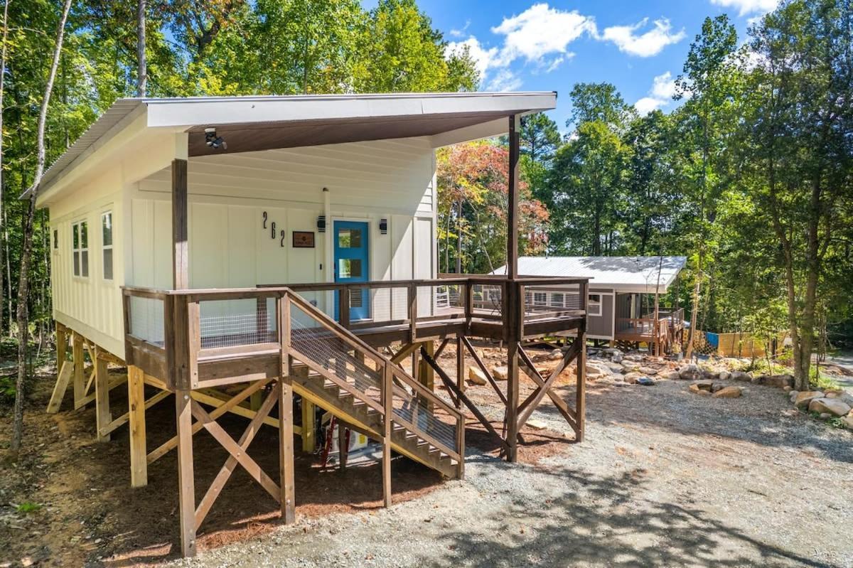 Villa Elevate Tree House Community à Pittsboro Extérieur photo