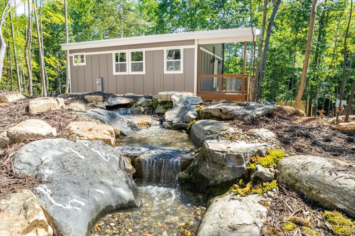 Villa Elevate Tree House Community à Pittsboro Extérieur photo